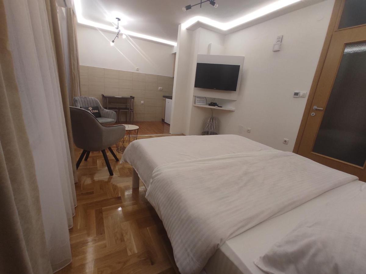 Studio Apartman Lukavica Sarajevo Bagian luar foto